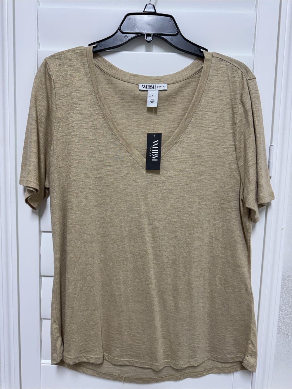 White House Black Market Tan V-Neck Short Sleeve Tee